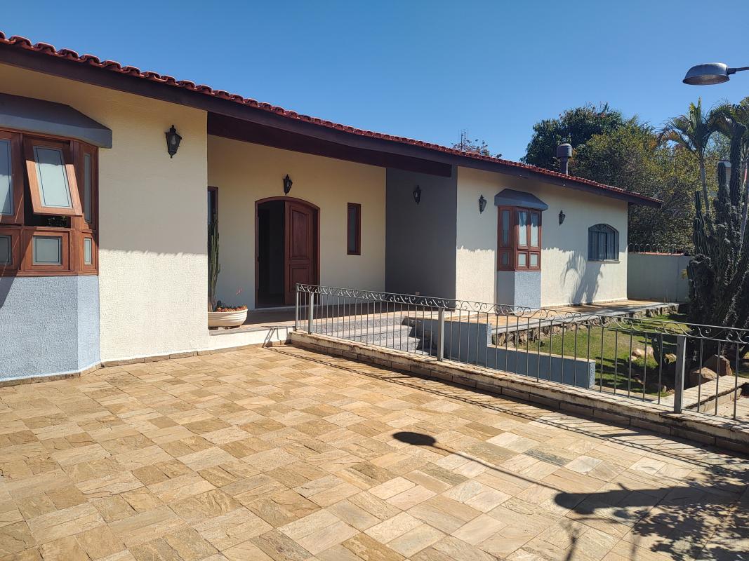 CASA JARDIM PAULISTA       ATIBAIA-SP