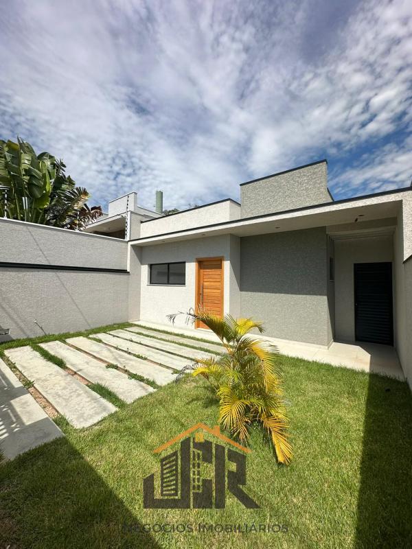 CASA NOVA COM 2 SUÍTES À VENDA EM BOM JESUS DOS PERDÕES