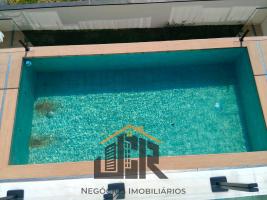LINDA CASA EM CONDOMÍNIO FECHADO COM SEGURANÇA 24 HORAS