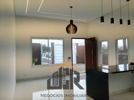 CASA NOVA À VENDA