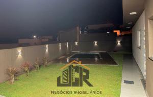 CASA NOVA À VENDA