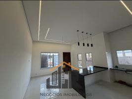 CASA NOVA À VENDA