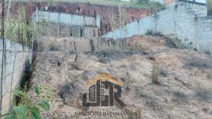TERRENO DE 200 M² EM BOM JESUS DOS PERDÕES
