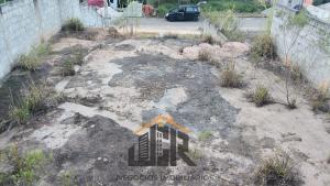TERRENO DE 200 M² EM BOM JESUS DOS PERDÕES
