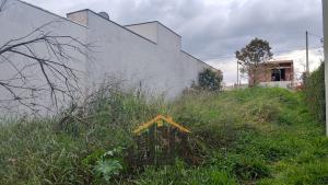 TERRENO DE 232 M² EM BOM JESUS DOS PERDÕES