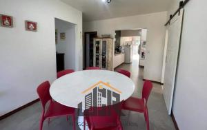 CASA PARA LOCAÇÃO 275 M²