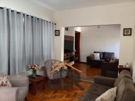 CASA À VENDA NO CENTRO DE BOM JESUS DOS PERDÕES RESIDENCIAL OU COMERCIAL
