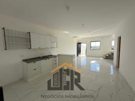 CASA À VENDA EM TERRA PRETA