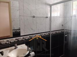 CASA ACONCHEGANTE À VENDA EM BOM JESUS DOS PERDÕES  SP  
